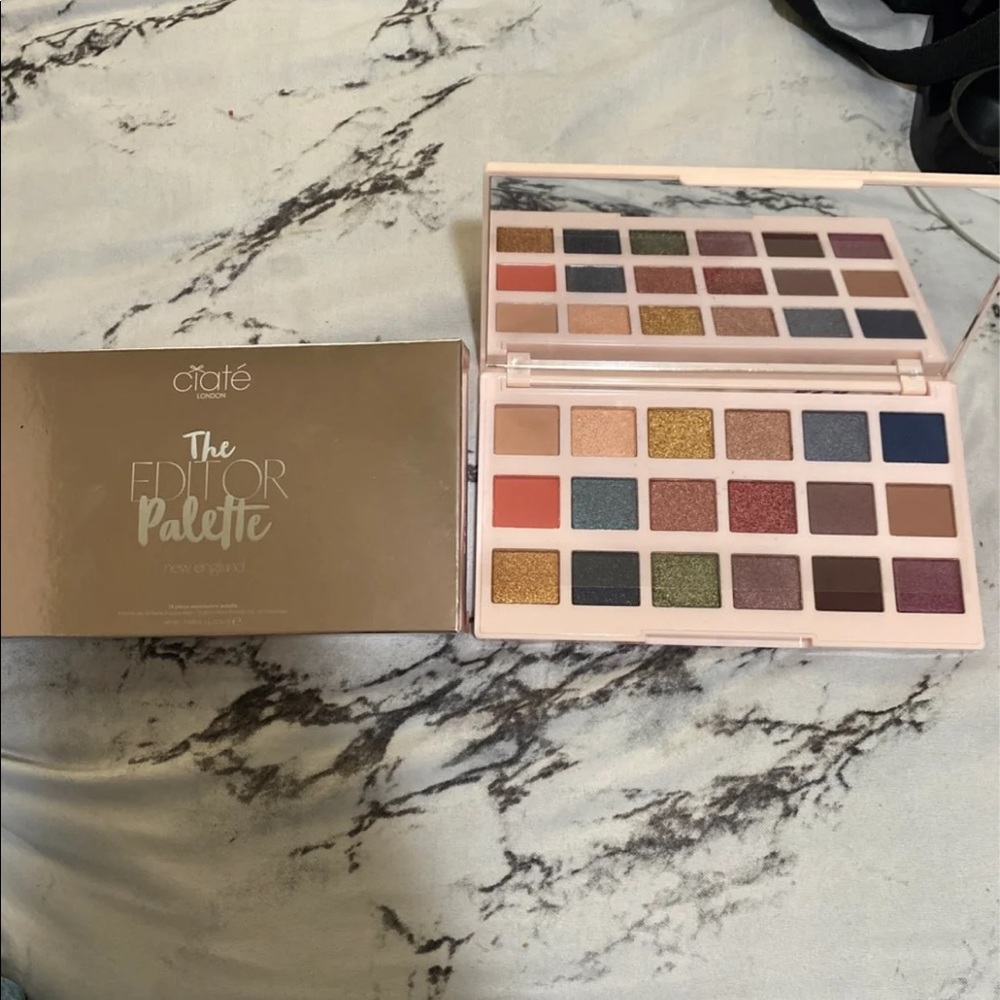 Eyeshadow pallet bundle